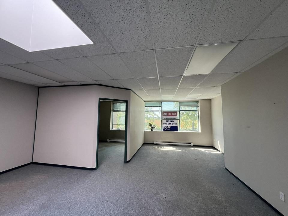 2228 - 20800 Westminster Highway, Richmond, BC