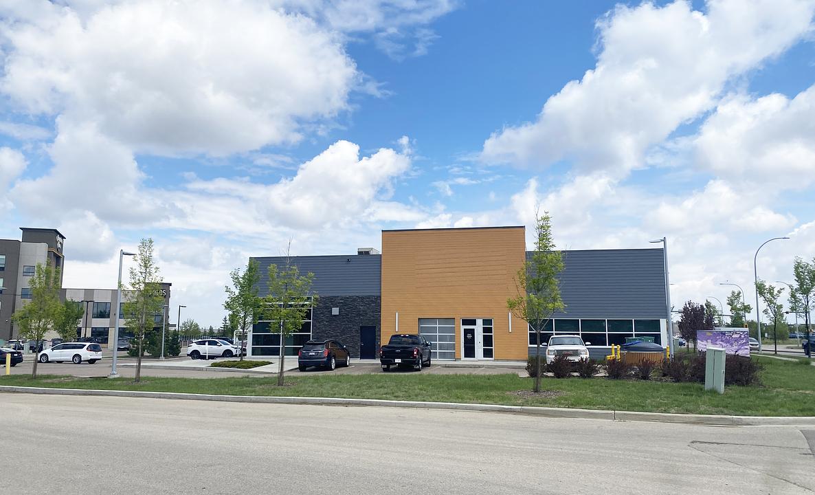 100 - 960 Emerald Drive, Sherwood Park, AB