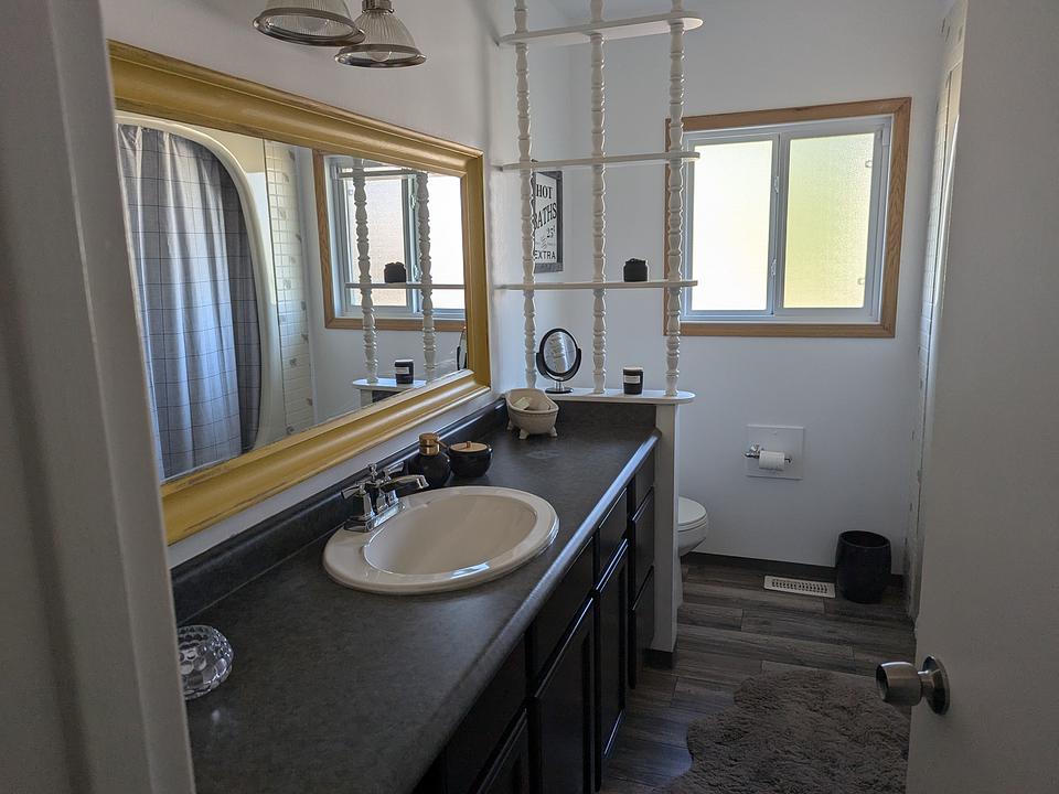 57120 Hwy 28, Sturgeon County, AB