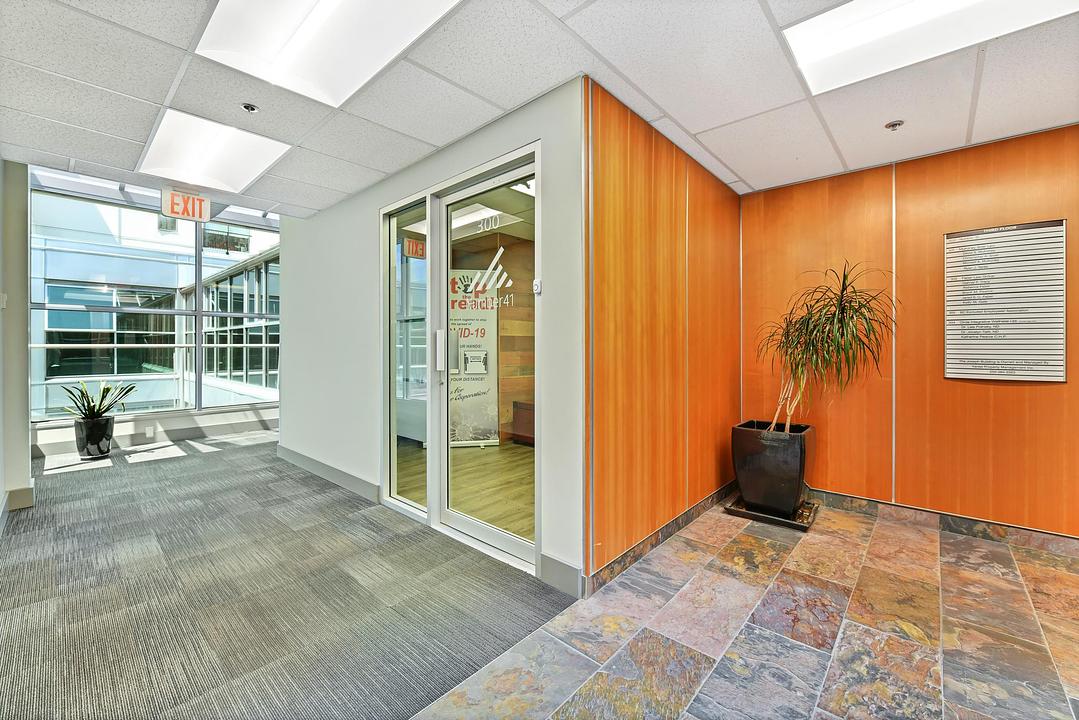 214 - 852 Fort Street, Victoria, BC