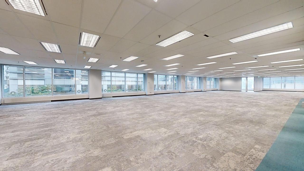 200 - 901 King Street West, Toronto, ON