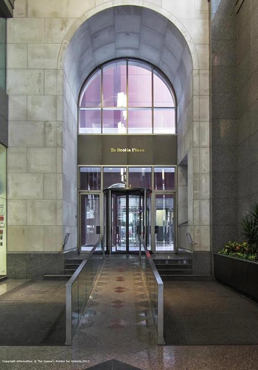 1800 - 100 Yonge Street, Toronto, ON
