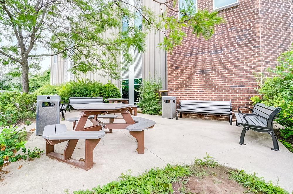 208 - Dedicated Desk - 62 Steacie Drive, Ottawa, ON