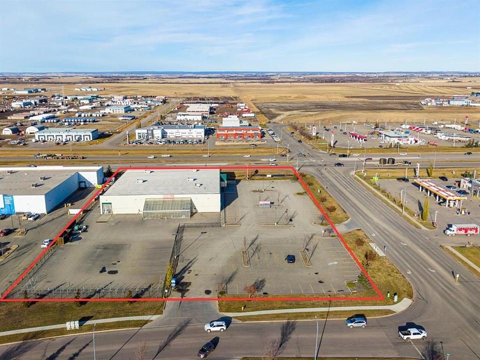 9902 120 Street, Grande Prairie, AB