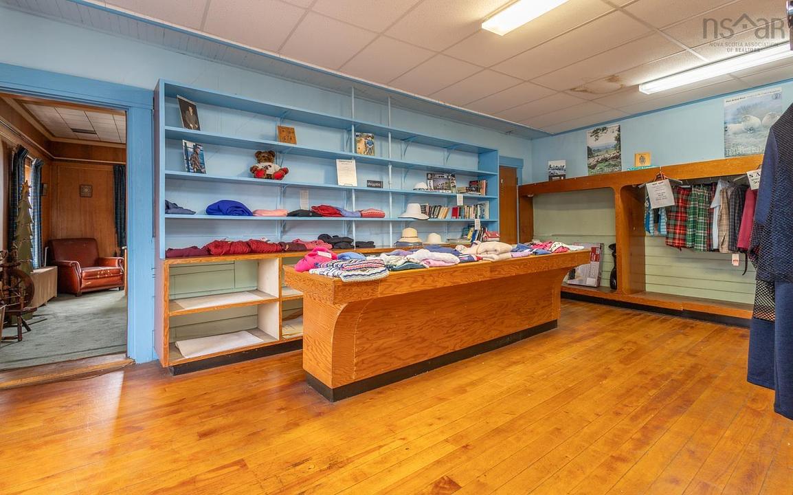 352 Main Street, Yarmouth, NS