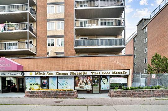 1330 12 Avenue Southwest, Calgary, AB