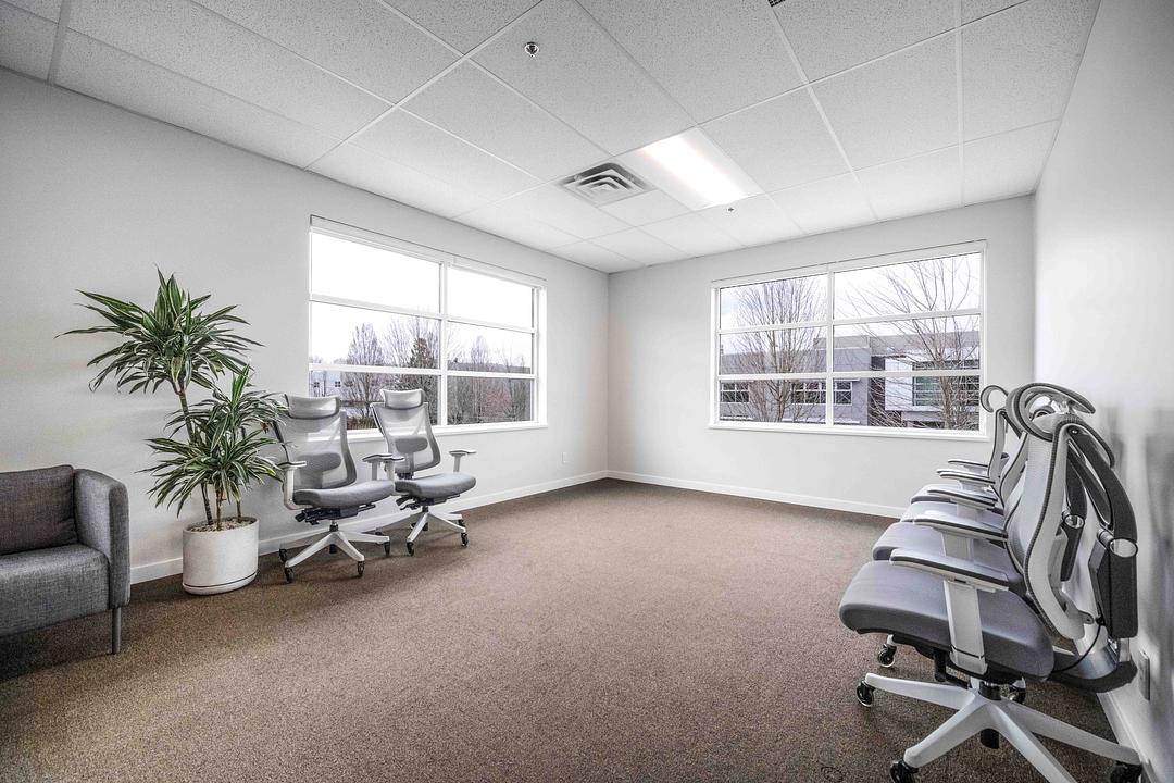 201 - 5108 North Fraser Way, Burnaby, BC