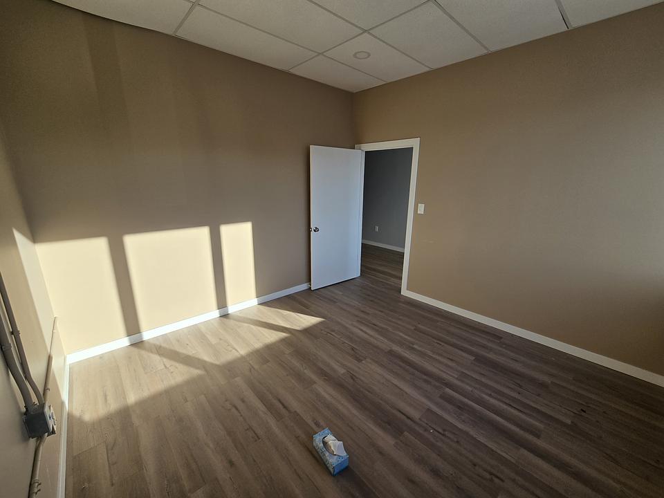 2031 90b Street Southwest, Edmonton, AB