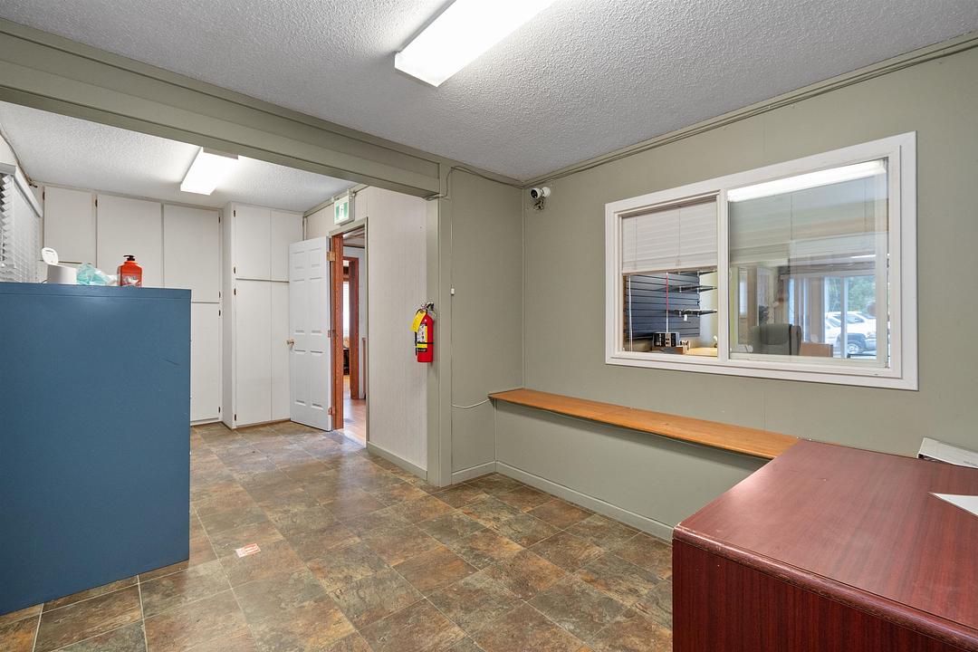 2265 West Railway Street, Abbotsford, BC
