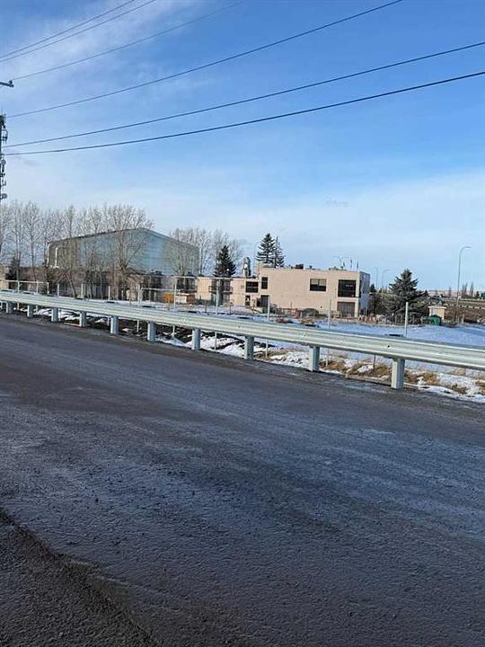 10623 West Valley Road Southwest, Calgary, AB