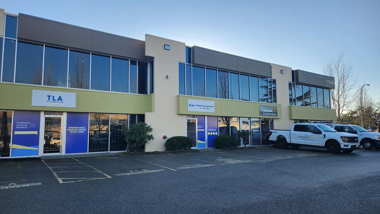 201 - 17688 66 Ave, Surrey, BC