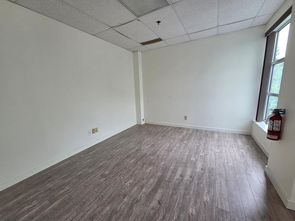 11 - 3871 North Fraser Way, Burnaby, BC