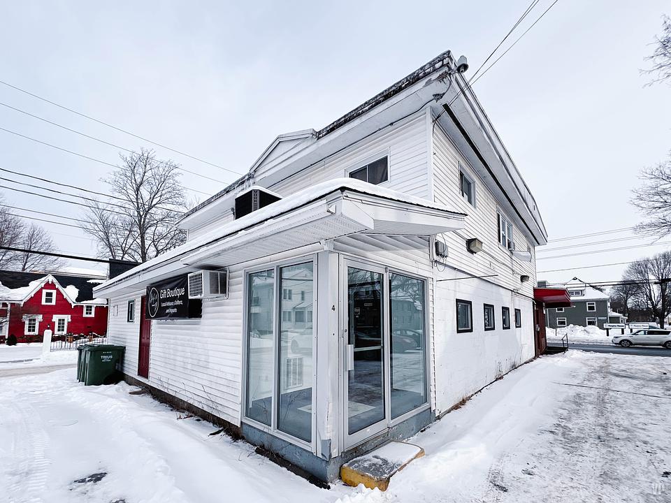 289 Regent Street, Fredericton, NB
