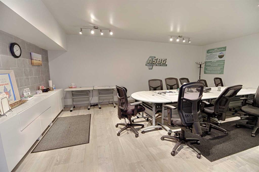 5219 49 Avenue, Taber, AB
