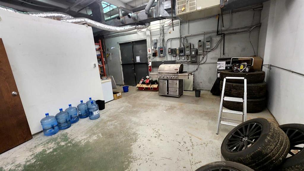6709 Golden West Avenue, Red Deer, AB