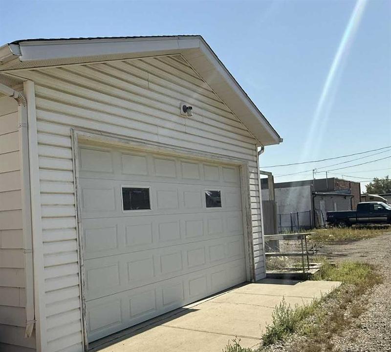 Lot 18 - 223 6 Street, Beiseker, AB