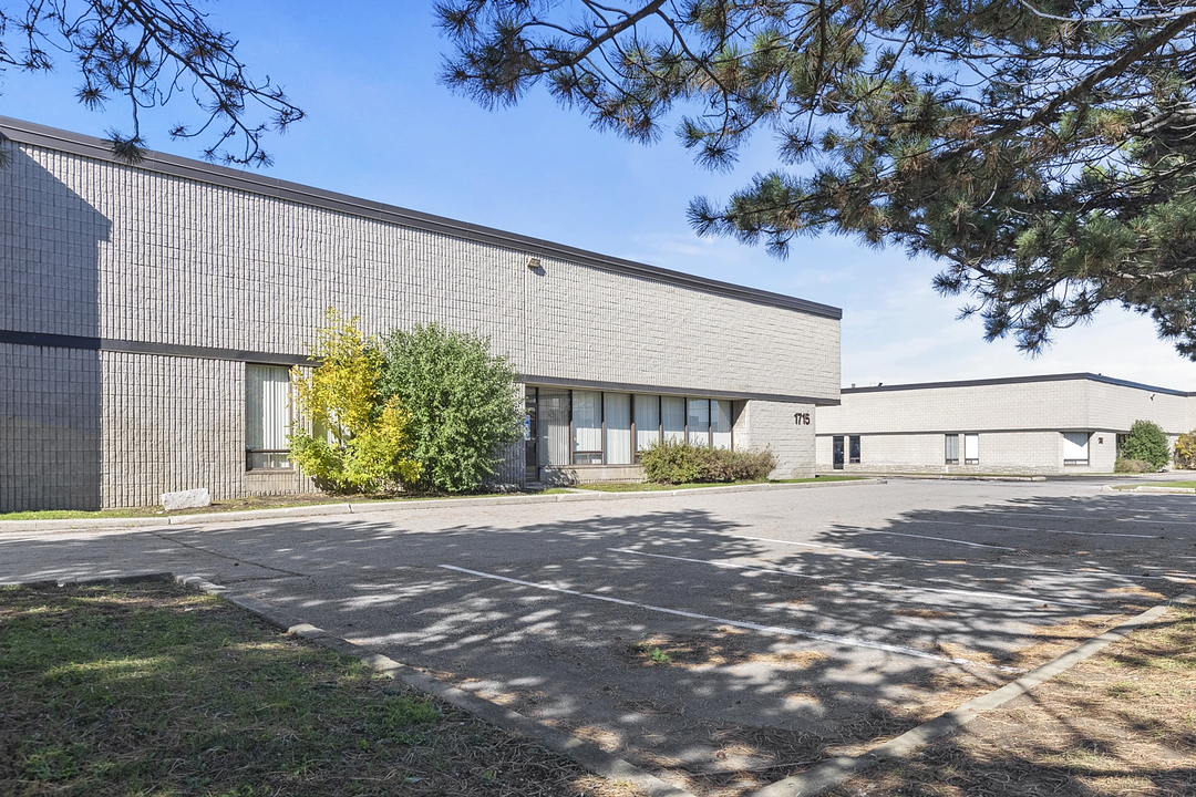 3-4 - 1715 Meyerside Drive, Mississauga, ON