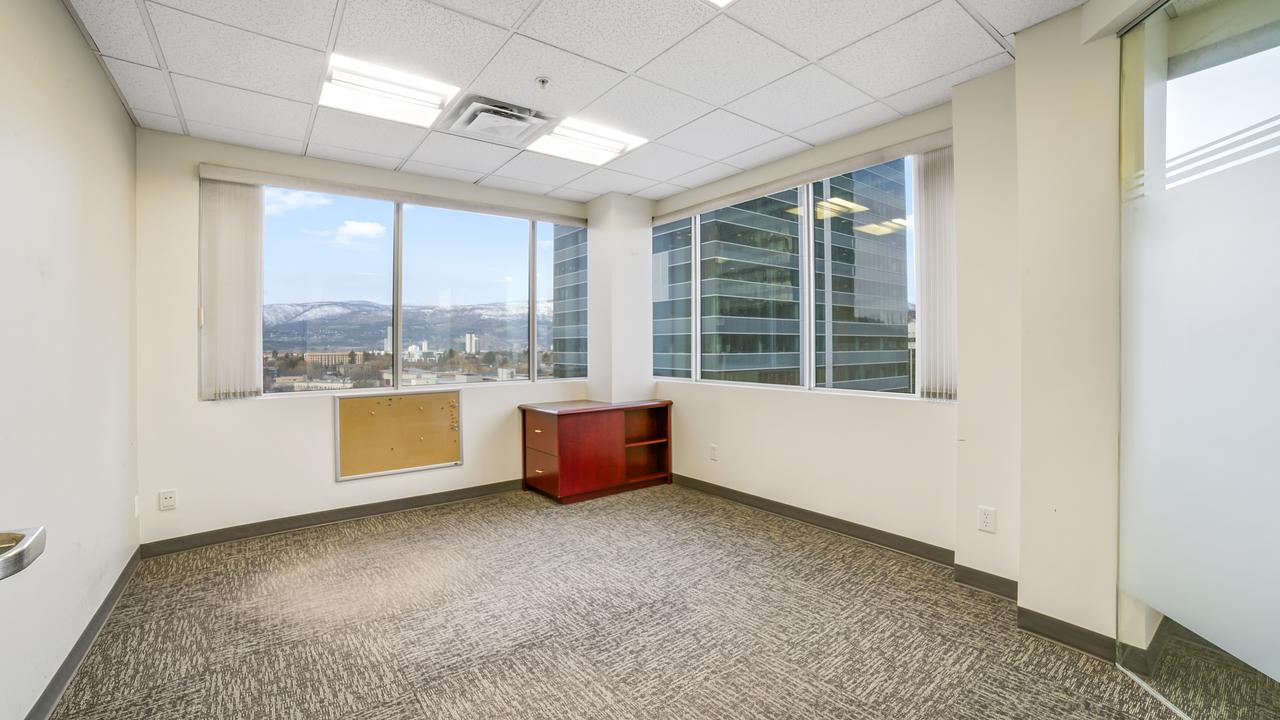710 - 1708 Dolphin Avenue, Kelowna, BC