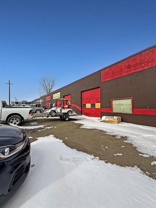 Unit 1 - 1621 Highway Avenue Southeast, Redcliff, AB