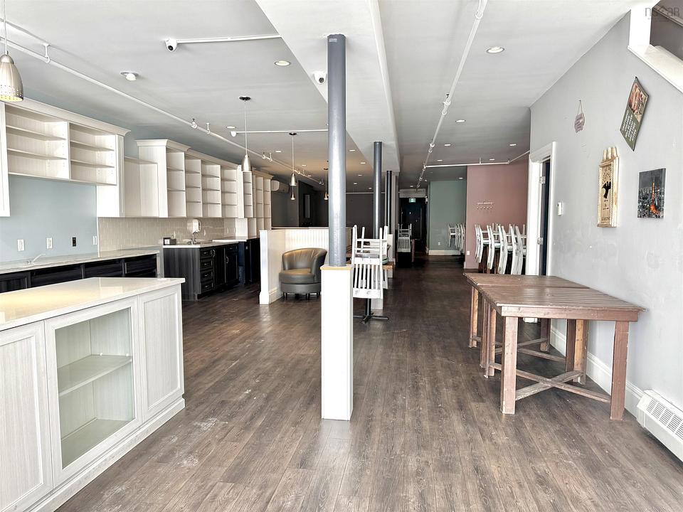 195 Commercial Street, Glace Bay, NS