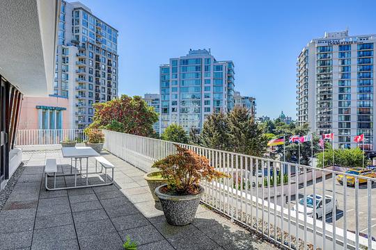 810 Blanshard Street, Victoria, BC