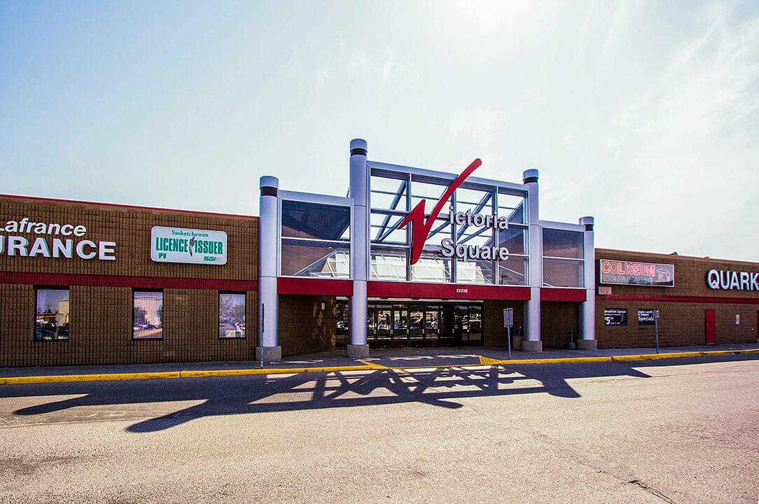 Kiosk - 2223 Victoria Ave E, Regina, SK