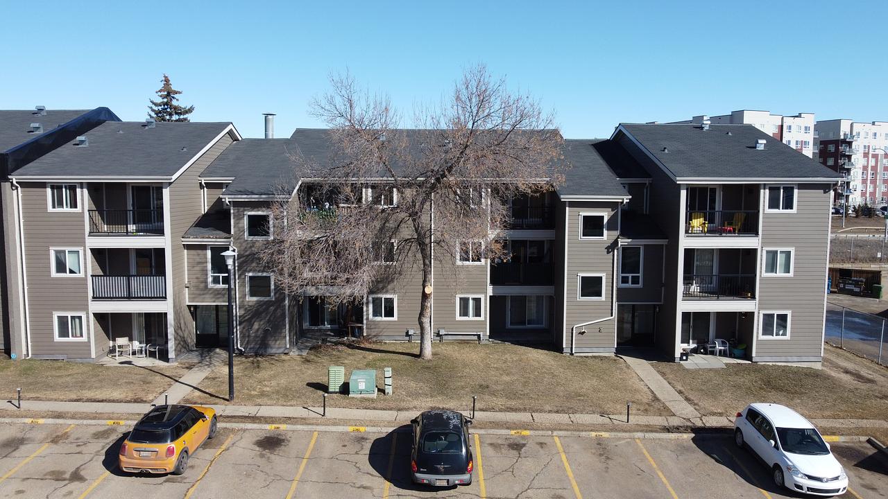 11915 34 Street Northwest, Edmonton, AB