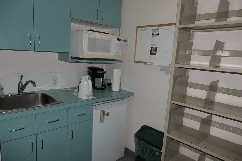 219 - 328 Centre Street South, Calgary, AB