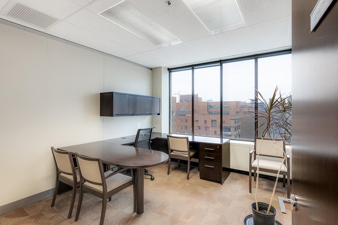 620 - 880 Douglas Street, Victoria, BC