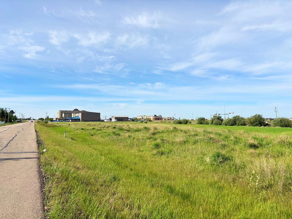 1110 4 Street, Nisku, AB