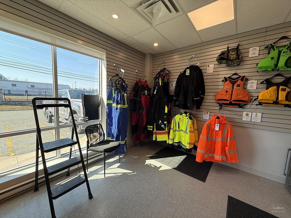302 Bluewater Rd, Bedford, NS