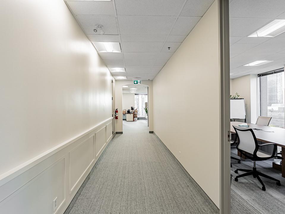 1400 - 65 Queen St W, Toronto, ON
