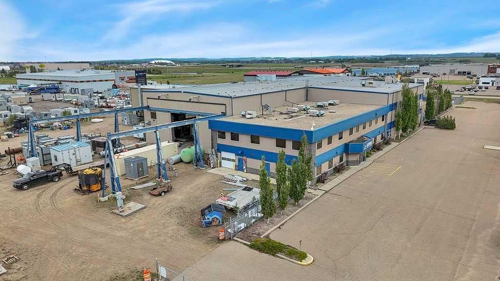 22 Mckenzie Drive, Red Deer County, AB