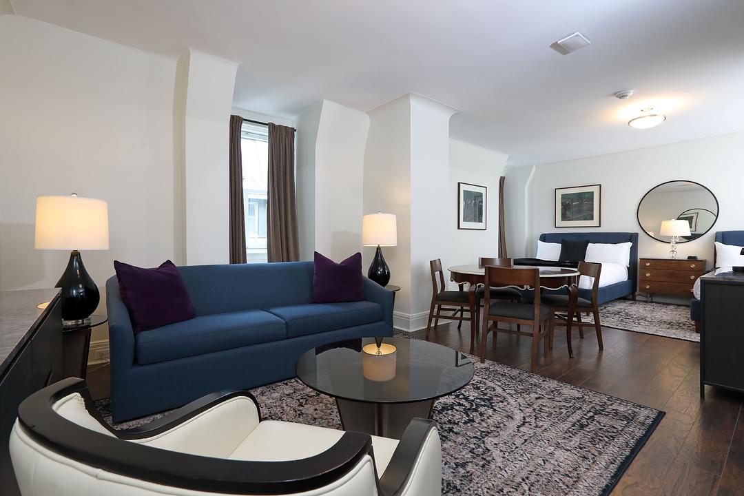 222 Broadway, Winnipeg, MB