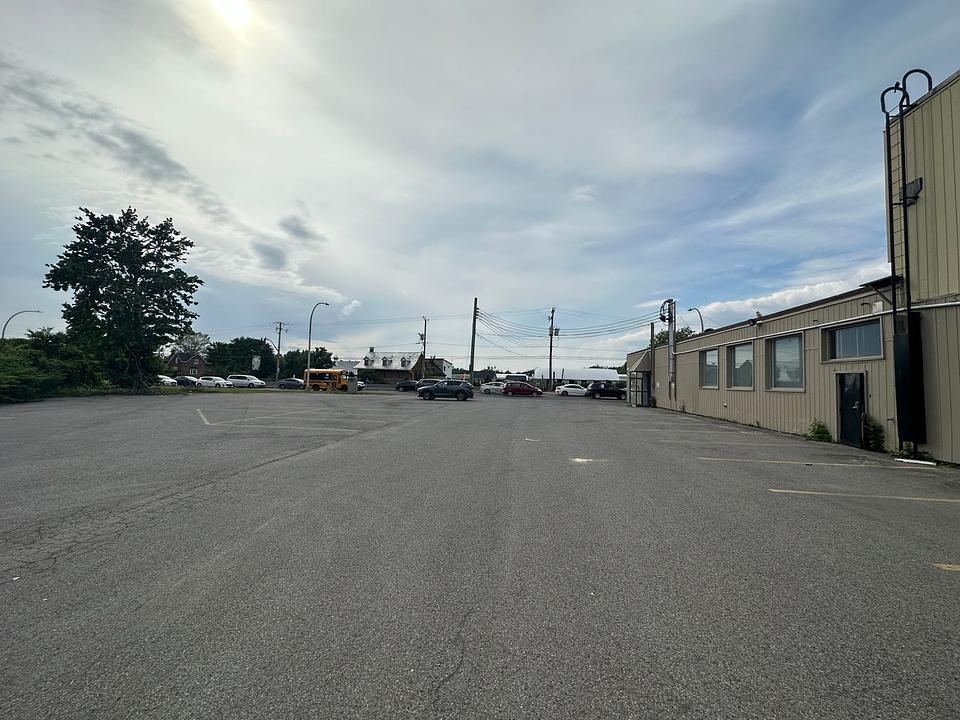 6200 Boulevard Henri Bourassa Ouest, Montréal, QC