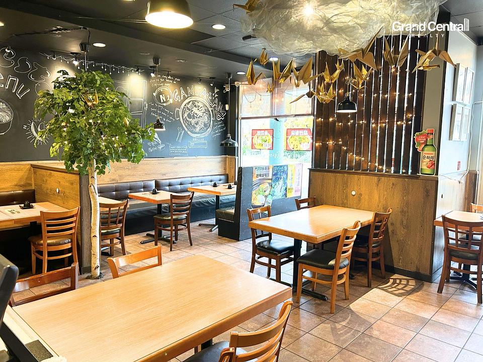 1015 - 8580 Alexandra Road, Richmond, BC