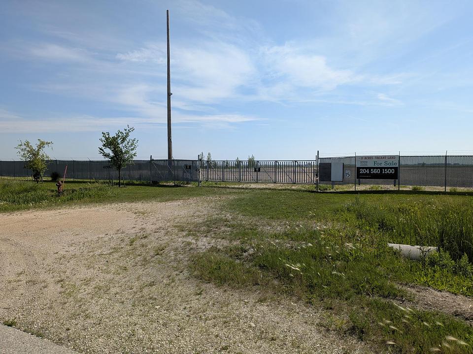 97 Nicola Drive, Headingley, MB