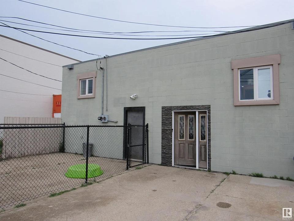 5023 50 Street, Barrhead, AB