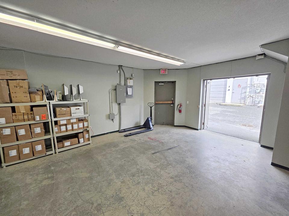 9 - 62 Fawcett Road, Coquitlam, BC