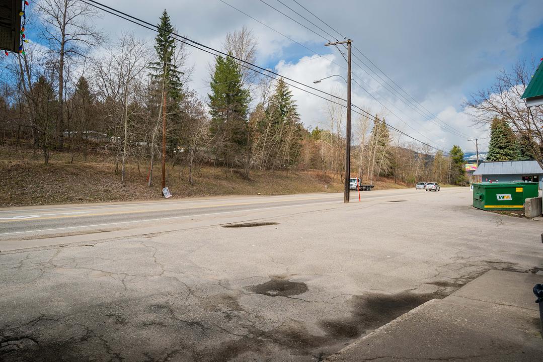 755 Columbia Avenue, Castlegar, BC