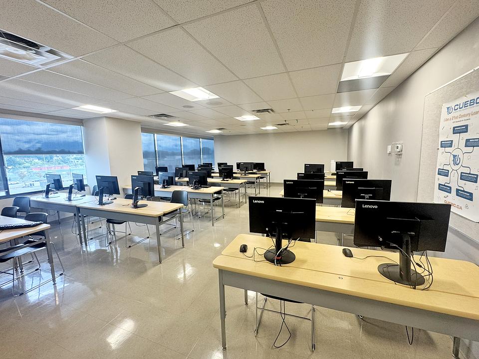 502 - 333 Terminal Ave, Vancouver, BC