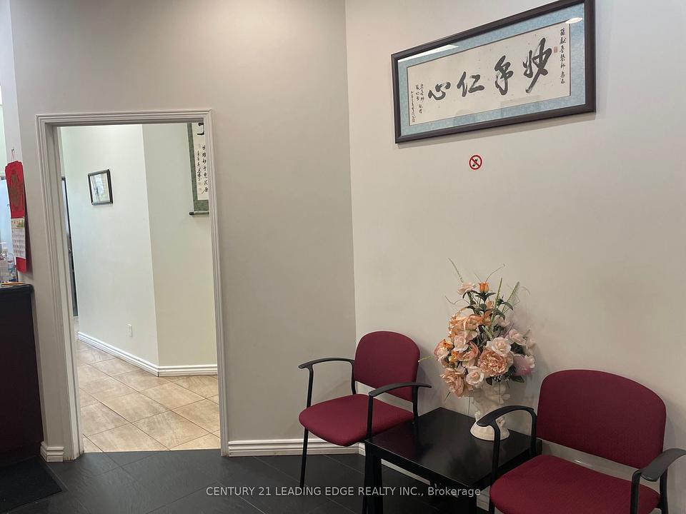 228 - 8787 Woodbine Avenue, Markham, ON