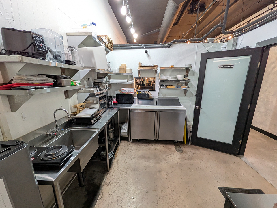 1467 West Pender Street, Vancouver, BC