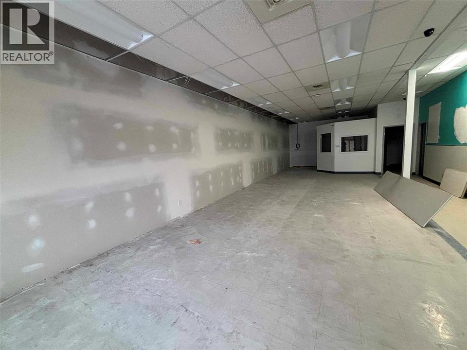 3042 Skaha Lake Road, Penticton, BC