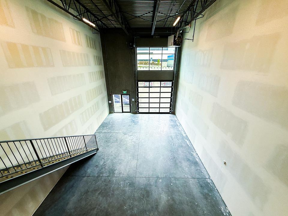 6 - 1990 Pier Mac Way, Kelowna, BC