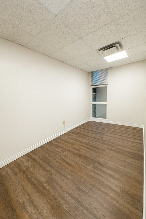 Ste 206 - 25 Charlton Avenue East, Hamilton, ON