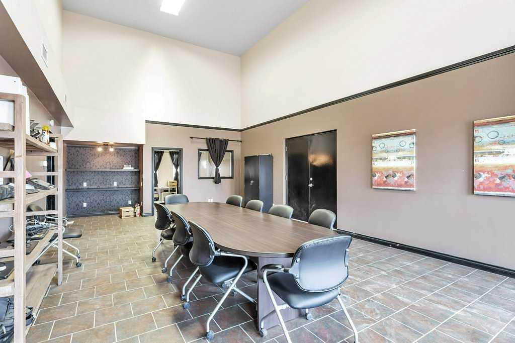 4911 50 Avenue, Eckville, AB