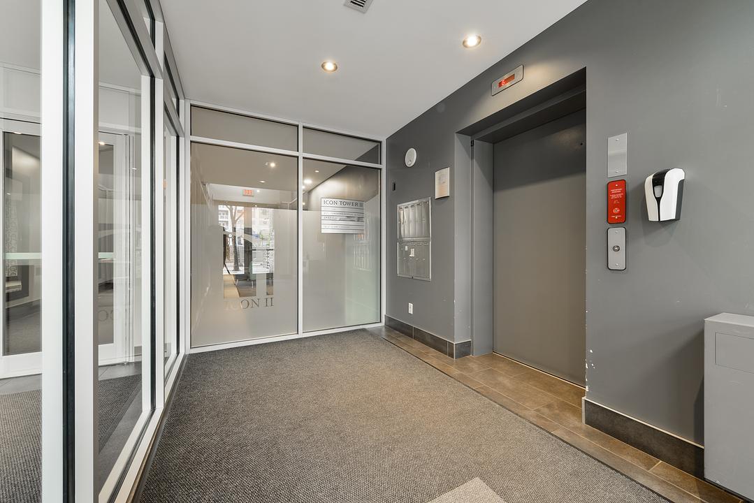 401 - 10154 104 Street Northwest, Edmonton, AB