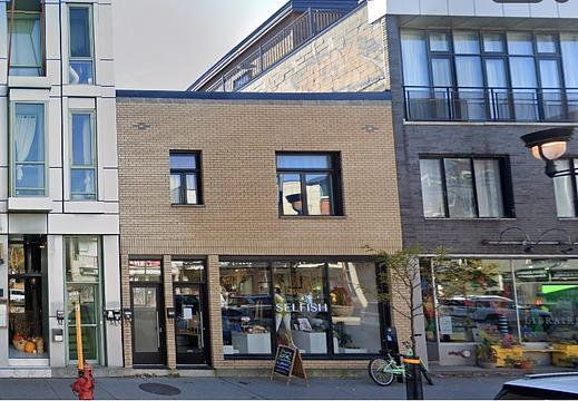 6786 Boulevard Saint-Laurent, Montréal, QC