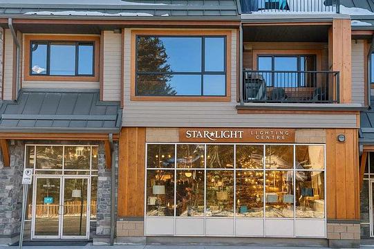 829 10 Street, Canmore, AB